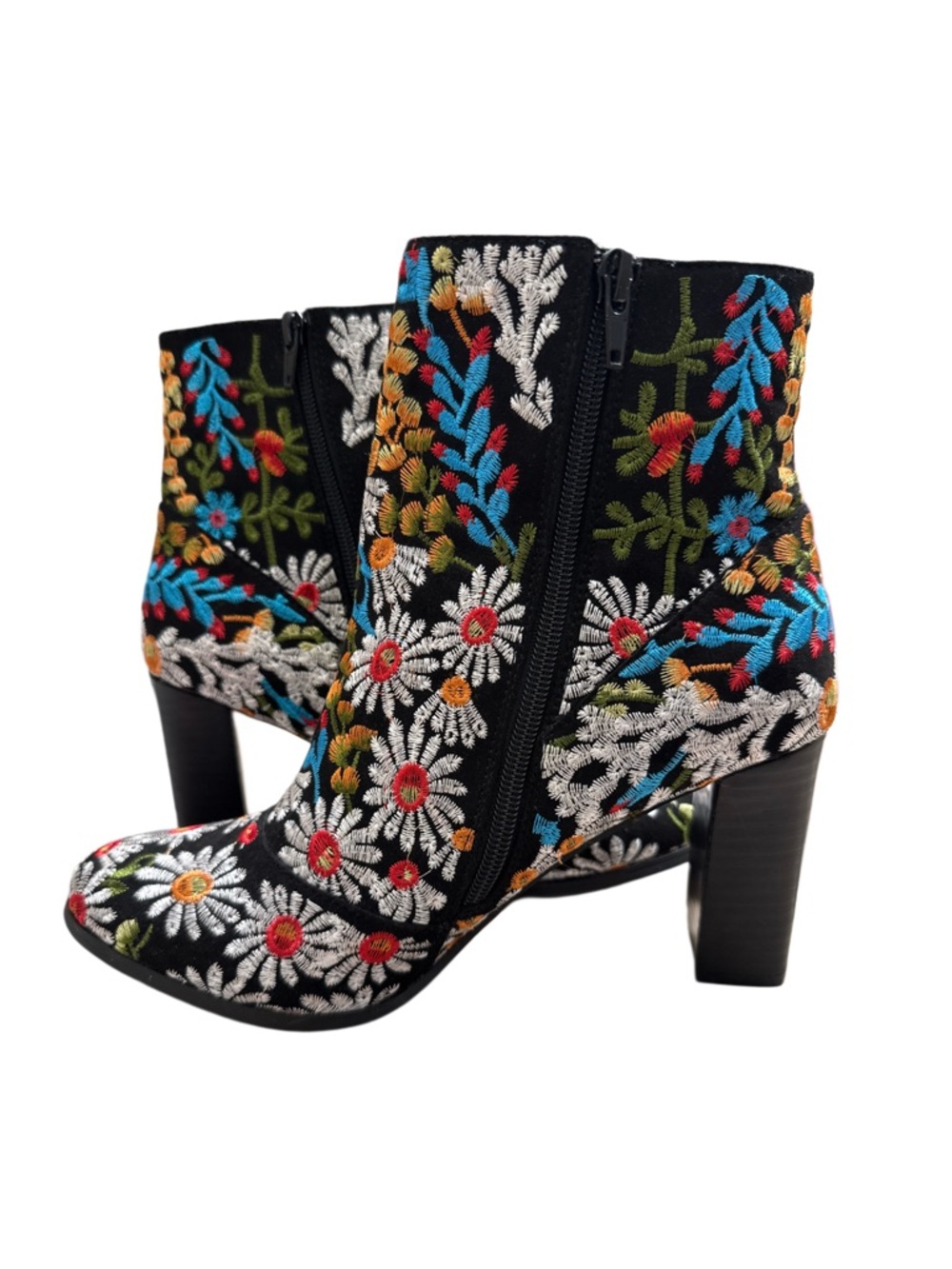 COCONUT BY MATISSE FLORAL EMBROIDERY ANKLE BOOTS NWOT - Picture 4 of 7